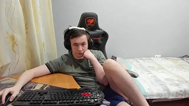 iliaskrislove online show from February 2026 01:50:02 PM