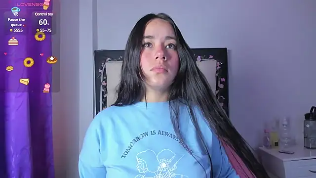 Snapshot of Veeronica_Smith chatting on February 2025 01:55:02 PM Veeronica Smith online show from February 2025 01:55:02 PM