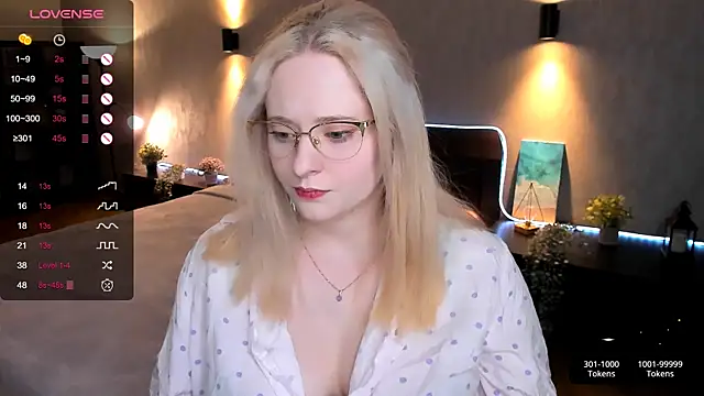 Aemilia  online show from February 2025 09:27:01 AM