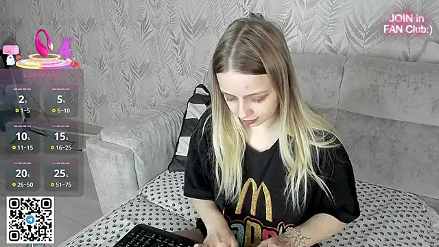 Alice Halle online show from March 2026 10:57:01 PM