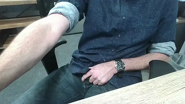 Michealtje85 online show from January 2026 04:11:02 PM