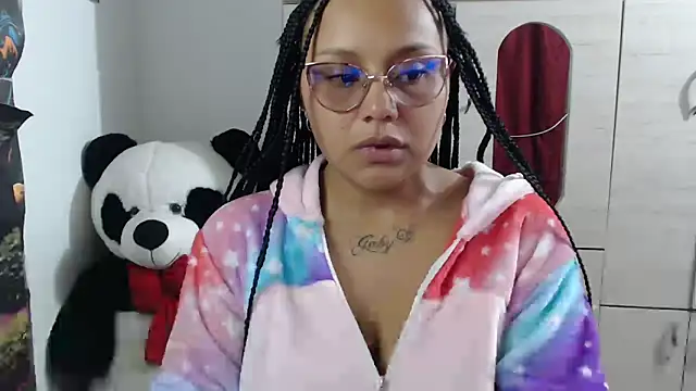 SWEETT CORY online show from April 2026 03:00:02 AM