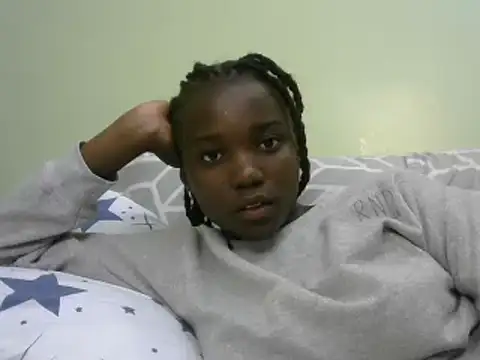 Latiffagodess online show from January 2025 11:52:01 AM