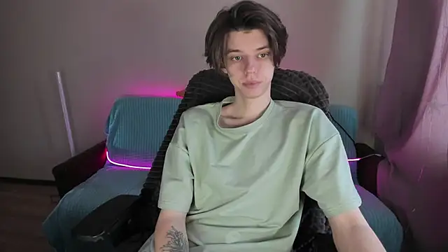 Liam sexy1 online show from February 2025 07:55:02 AM