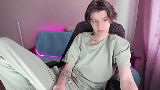 Liam sexy1 online show from February 2025 08:26:02 AM