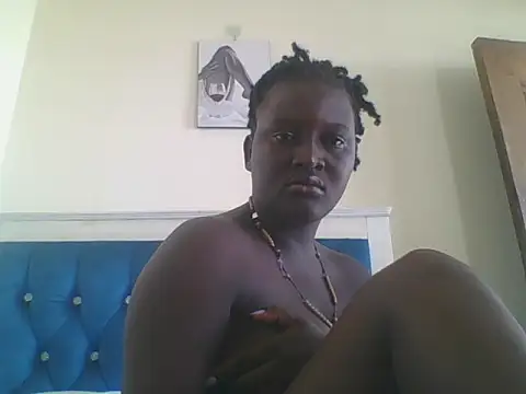 Heavy ass online show from March 2025 06:11:02 AM