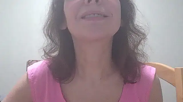 HollyJewel online show from February 2025 06:36:02 PM