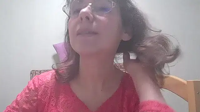 HollyJewel online show from March 2025 05:39:02 PM