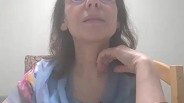 HollyJewel online show from March 2025 08:53:02 PM