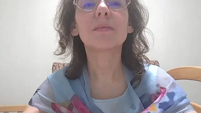 HollyJewel online show from March 2025 07:59:02 PM