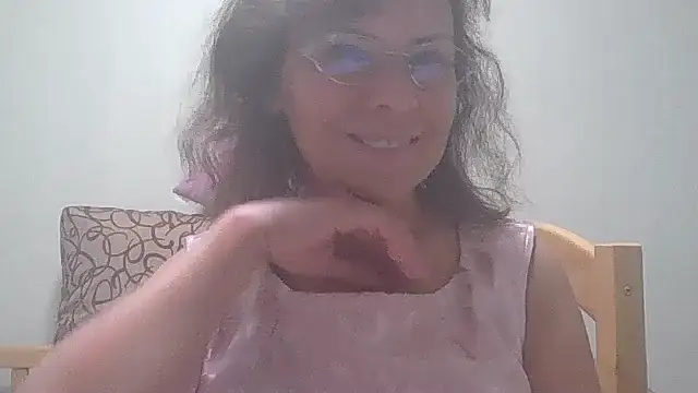 HollyJewel online show from September 2025 04:08:01 PM