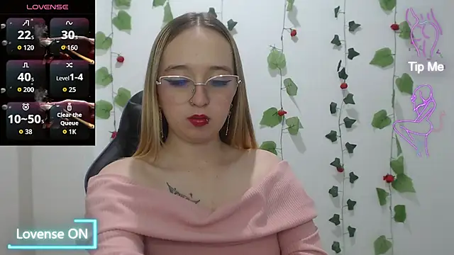 Liaroberts1 online show from February 2026 02:38:01 AM