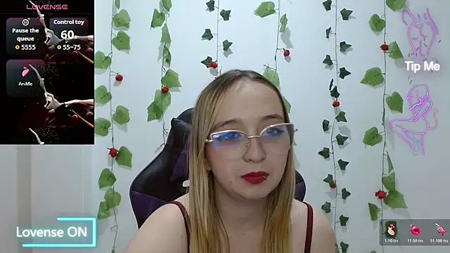 Liaroberts1 online show from February 2026 02:40:01 AM