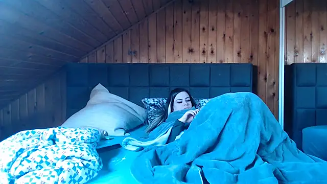 BoeseMoni1998 online show from March 2025 09:03:02 AM