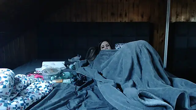 BoeseMoni1998 online show from March 2025 04:18:02 PM