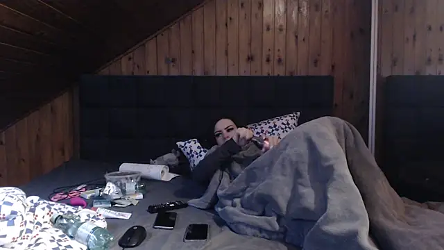 BoeseMoni1998 online show from March 2025 04:04:01 PM