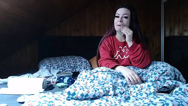 BoeseMoni1998 online show from December 2025 10:53:01 AM