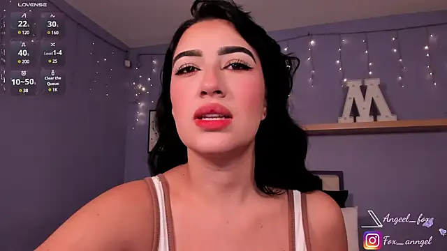 angeel fox online show from January 2025 07:21:01 PM