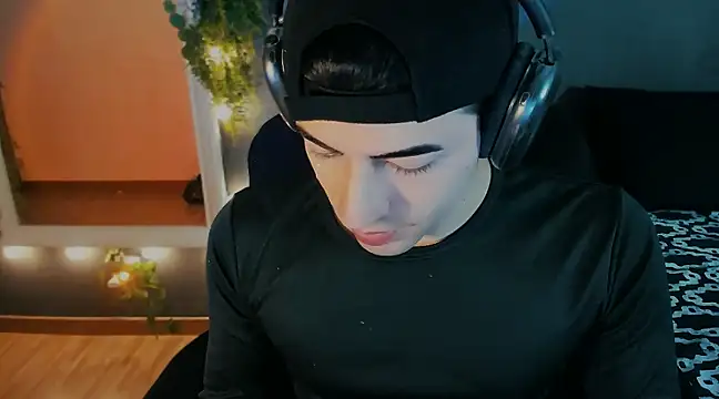 newjeff online show from March 2025 09:27:01 PM