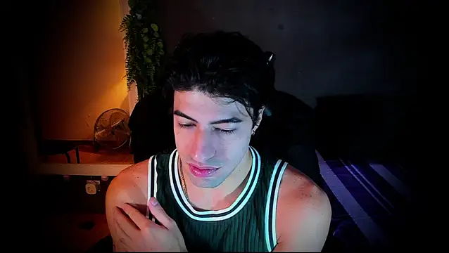 newjeff online show from September 2025 04:12:02 PM