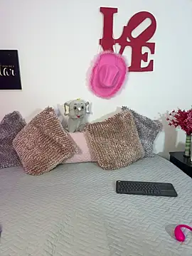 Snapshot of AriannaTorres chatting on February 2026 06:45:01 PM AriannaTorres online show from February 2026 06:45:01 PM