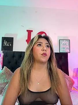 Snapshot of AriannaTorres chatting on February 2026 06:48:01 PM AriannaTorres online show from February 2026 06:48:01 PM