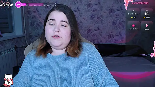 Estelle Hicks online show from October 2025 06:16:02 PM