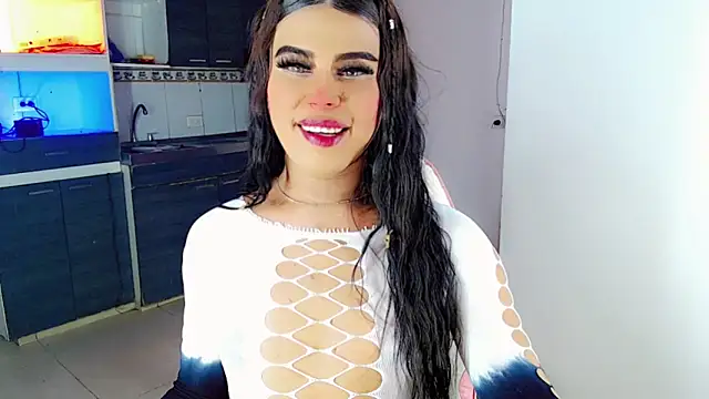 LittleEmmaa online show from February 2026 05:01:01 PM