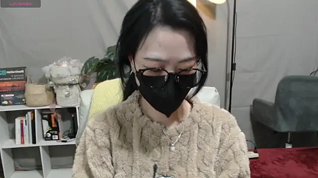  minji bae online show from January 2025 07:10:01 PM