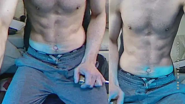 Snapshot of slendt94 chatting on January 2025 04:27:02 PM slendt94 online show from January 2025 04:27:02 PM