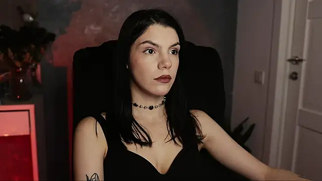 mistress  rochelle online show from February 2025 06:37:01 PM