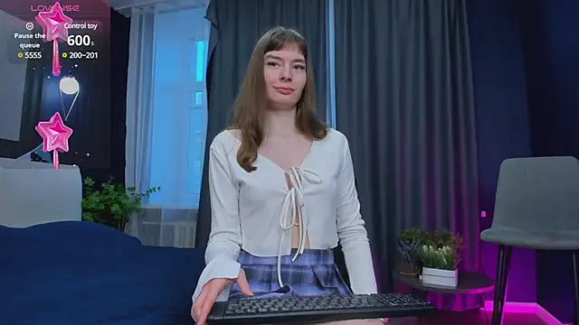 EvaSelin online show from February 2025 06:01:02 AM