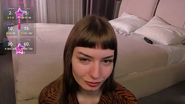 EvaSelin online show from November 2025 05:30:02 AM