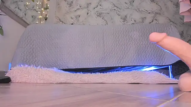 Bella desi  online show from October 2025 01:10:01 PM