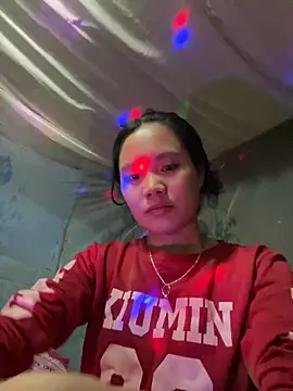 Snapshot of Be-MyMy chatting on December 2024 12:44:01 PM Be-MyMy online show from December 2024 12:44:01 PM