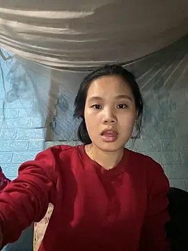 Snapshot of Be-MyMy chatting on January 2025 12:28:02 PM Be-MyMy online show from January 2025 12:28:02 PM