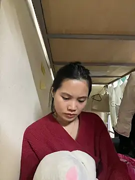 Snapshot of Be-MyMy chatting on February 2025 11:43:02 AM Be-MyMy online show from February 2025 11:43:02 AM