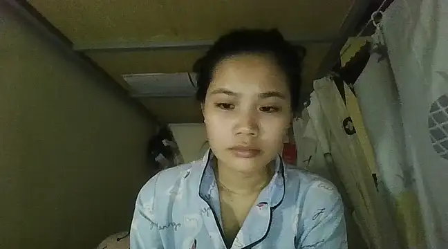 Snapshot of Be-MyMy chatting on March 2025 06:36:01 AM Be-MyMy online show from March 2025 06:36:01 AM