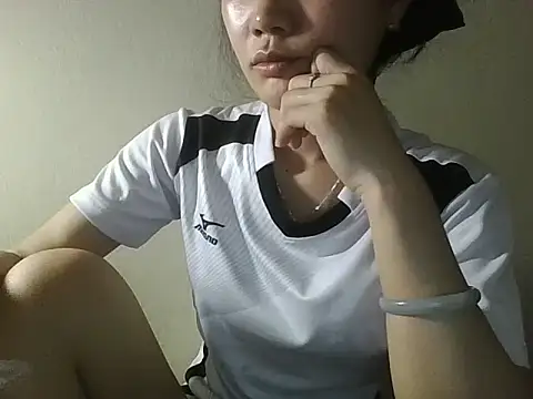 Snapshot of Be-MyMy chatting on June 2026 07:02:01 AM Be-MyMy online show from June 2026 07:02:01 AM
