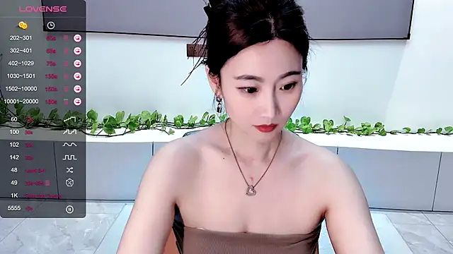 FeiFei-babe online show from February 2025 05:50:01 PM