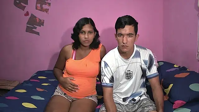 Sweetiefoxxx online show from November 2025 05:37:02 PM