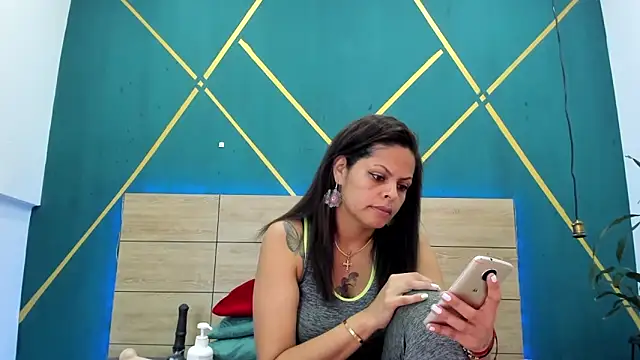 Snapshot of Luna_smit08 chatting on March 2025 07:22:01 PM Luna smit08 online show from March 2025 07:22:01 PM