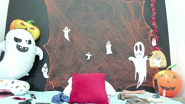 Luna smit08 online show from October 2025 07:27:02 PM