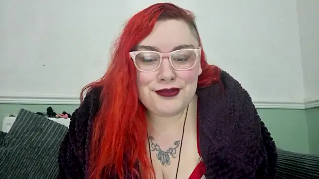 Bustycurves online show from February 2025 01:44:01 AM