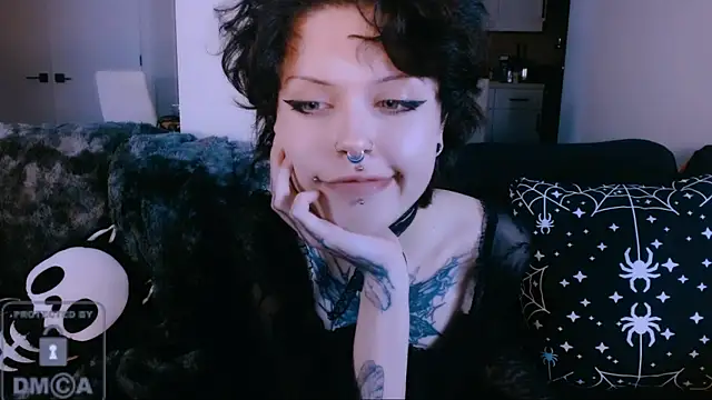 Snapshot of NaughtyLittleFox chatting on July 2026 03:58:02 AM NaughtyLittleFox online show from July 2026 03:58:02 AM
