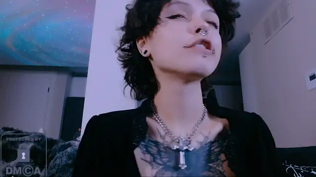 Snapshot of NaughtyLittleFox chatting on July 2026 03:27:01 AM NaughtyLittleFox online show from July 2026 03:27:01 AM