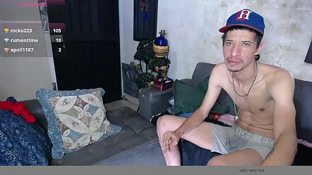 Snapshot of master_and_sumisse chatting on October 2025 08:14:02 AM master and sumisse online show from October 2025 08:14:02 AM