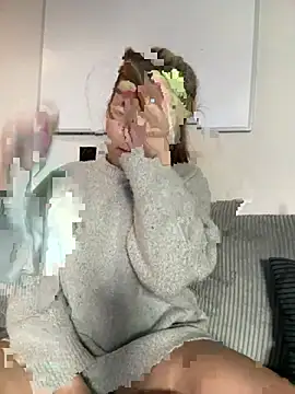 Snapshot of Livewithlucy chatting on March 2025 12:56:02 PM Livewithlucy online show from March 2025 12:56:02 PM