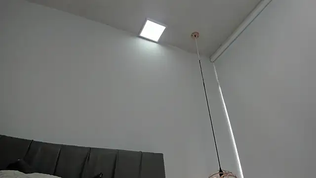 Cherllynn online show from February 2025 04:48:01 PM