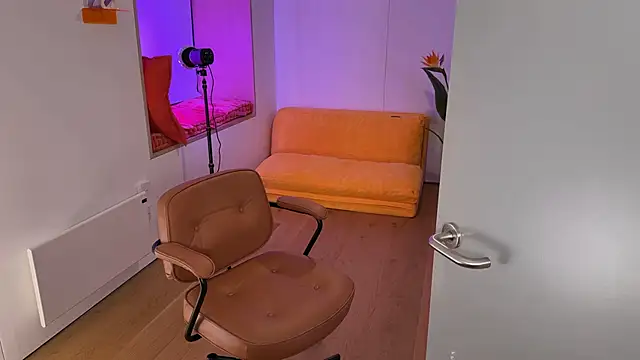  vixenp online show from February 2025 09:42:02 PM